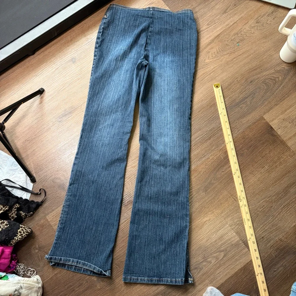 Y2K Lowrise No Pockets Blue Stretch Flare Leg Jeans Size 5 Denim - Picture 4 of 7